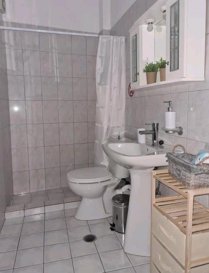Apartment In The Heart Of The City 3A 拉里萨 外观 照片