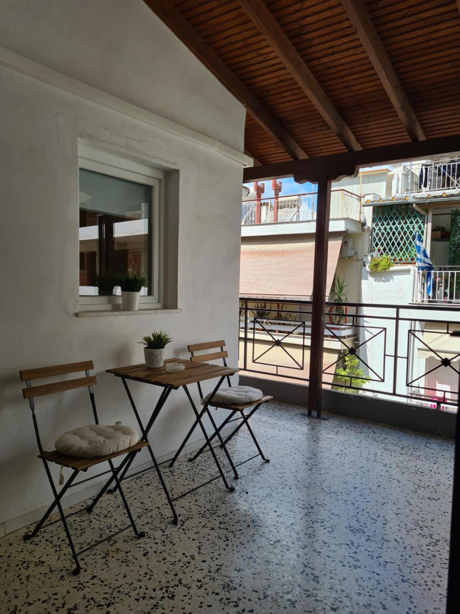 Apartment In The Heart Of The City 3A 拉里萨 外观 照片